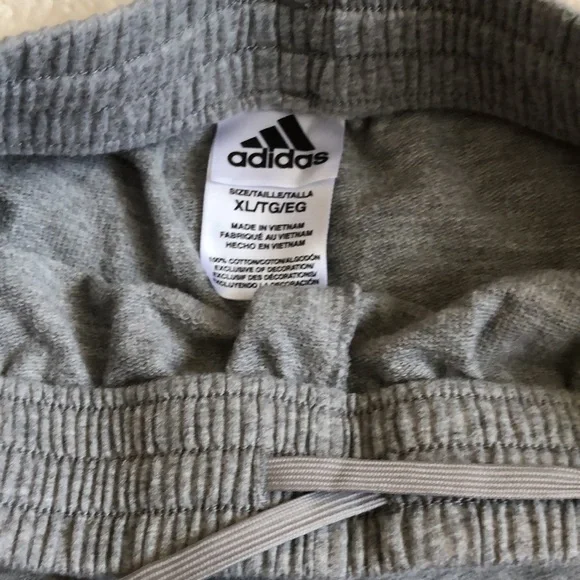 Girls Adidas Short - Picture 5 of 8